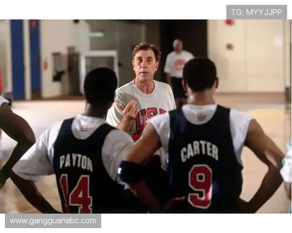 琼斯的传奇人生与奋斗历程揭示了不屈精神与追梦信念的力量